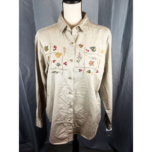 Women's Casey & Max Beige Embroidered Button Down Shirt M